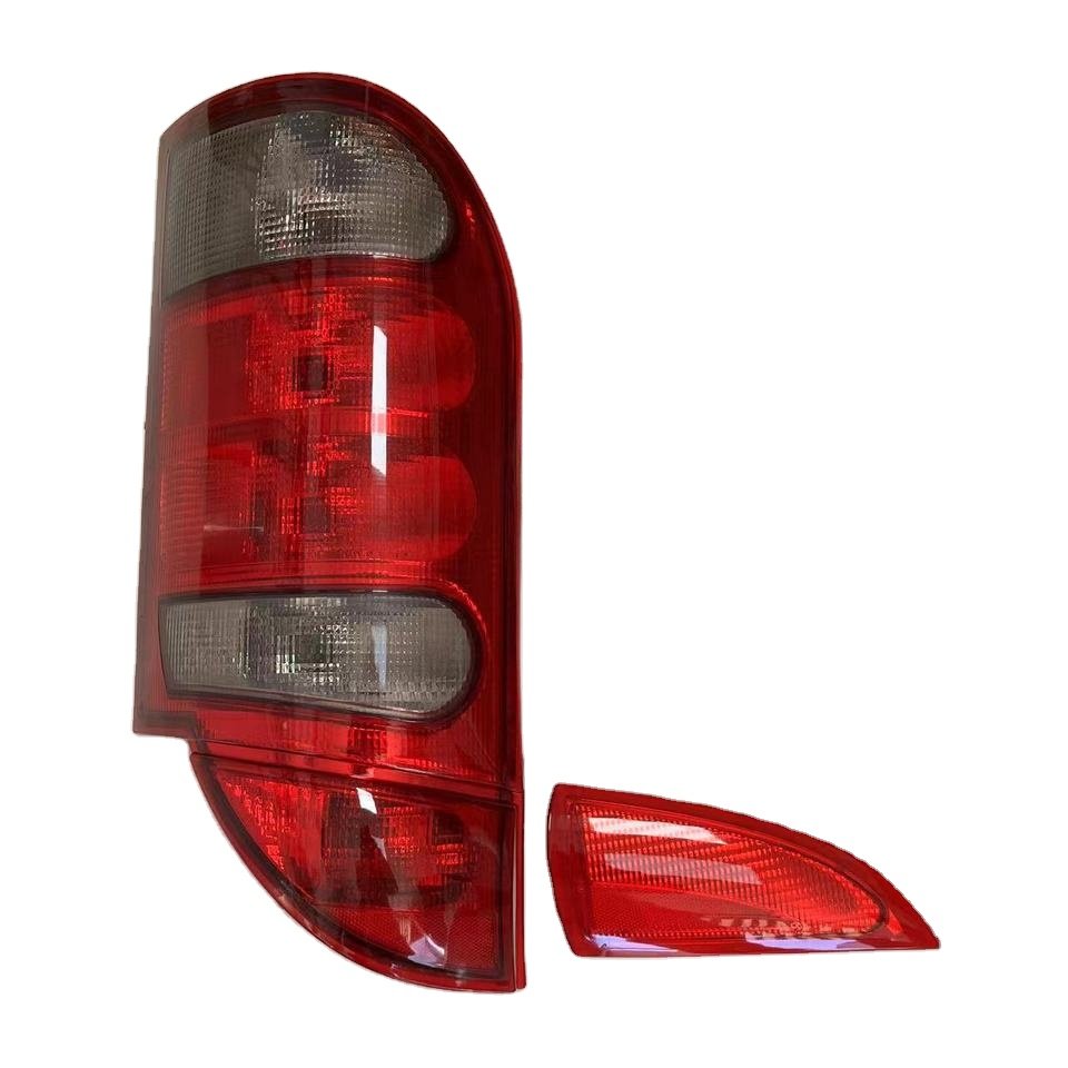Bus Tail Lamp Bus Spare Parts Rear Lamp Rear Light for 6100K82D Ankai Bus